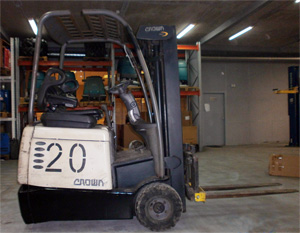 CROWN SC3210 (1.3-��4370)